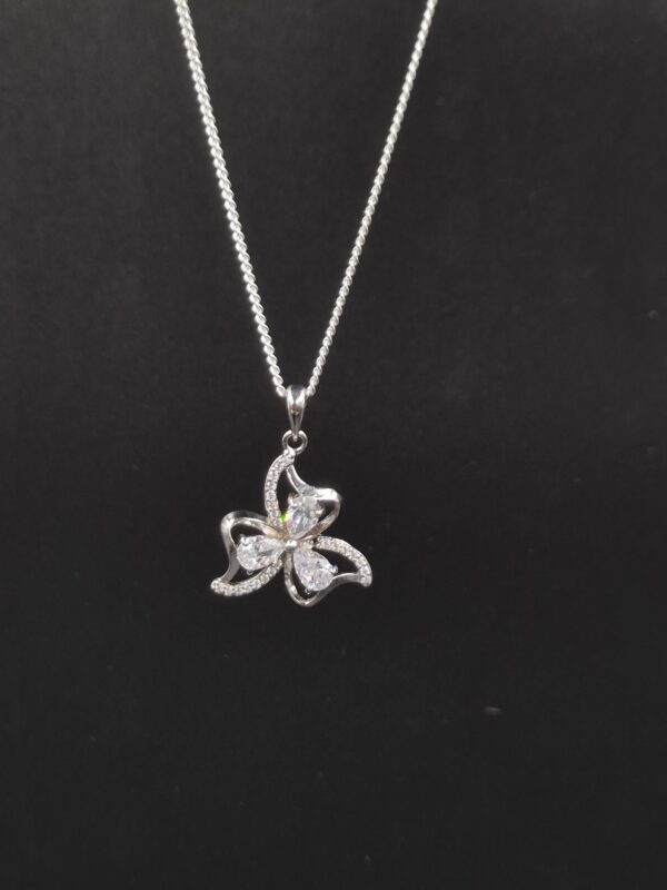Silver pendant for girls and women silver pendant with chain